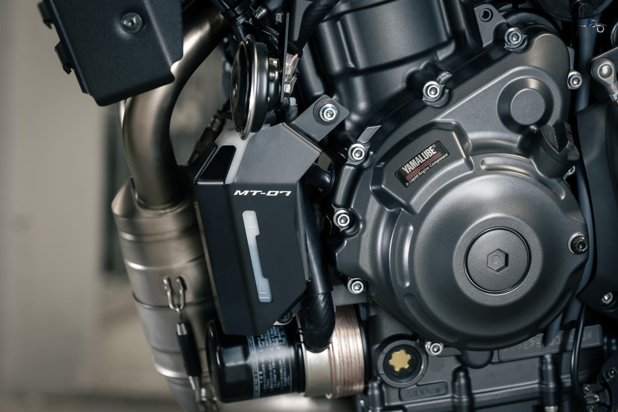 Abdeckhaube für Ausgleichsbehälter aus geschmiedetem Aluminium