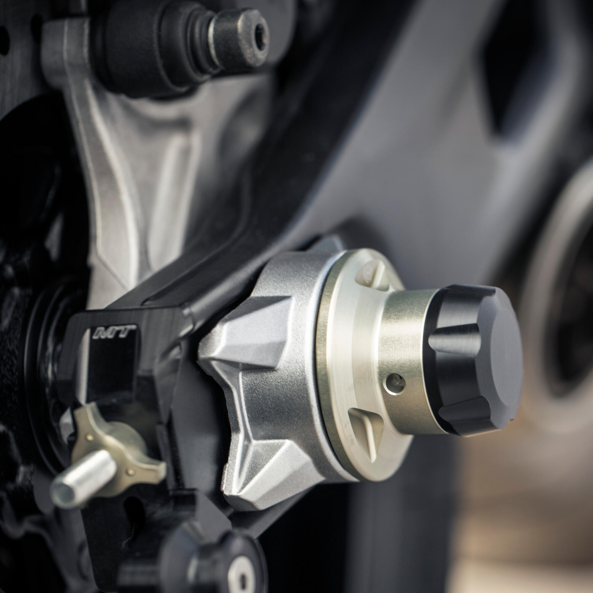 Hinterachs-Schutzset für das Modell MT-07