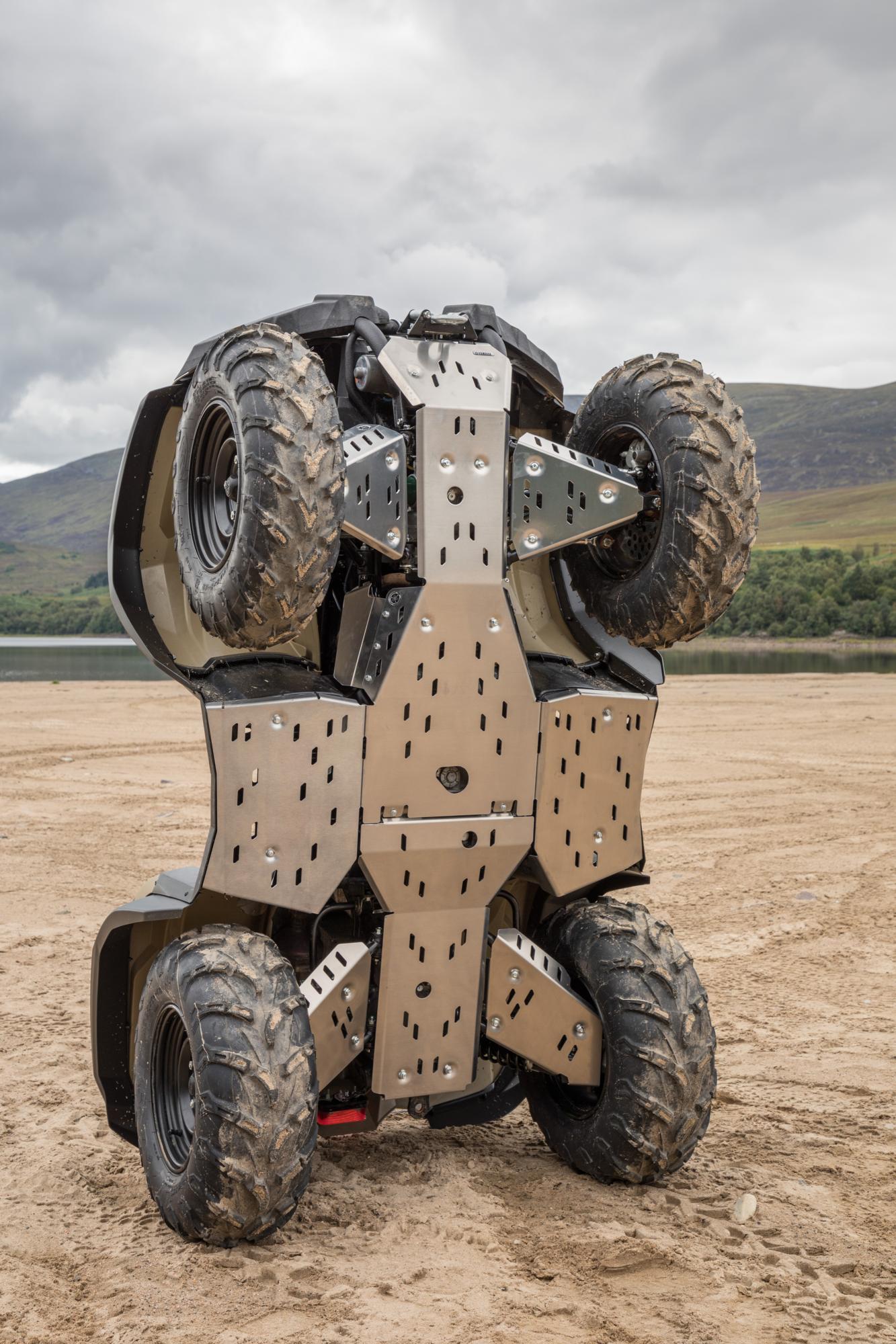 Schutzplatte für den mittleren Rahmenbereich